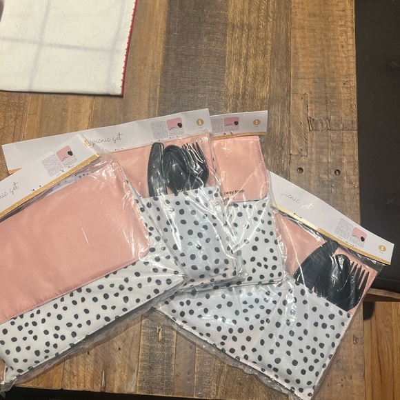 NWT target picnic sets- 4 sets total - Picture 6 of 7